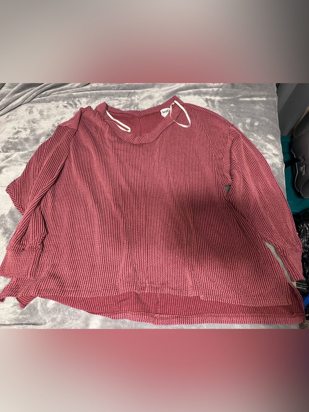ARULA Ribbed Crewneck Sweater in Dusty Rose